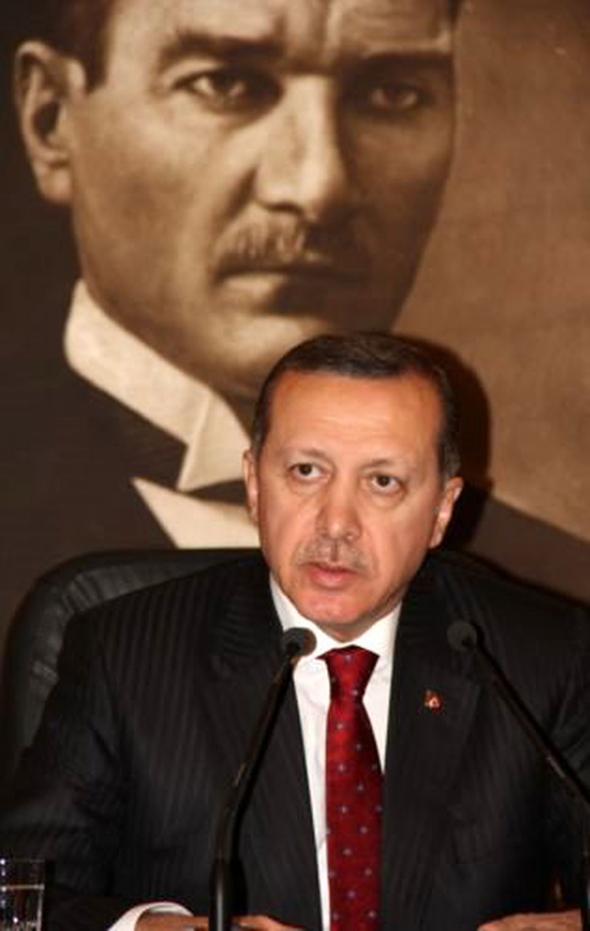 Başbakan Erdoğan: "Terör Örgütüyle Herhangi Bir Masada Asla ve Kat\'a Görüşme Yapmayız"
