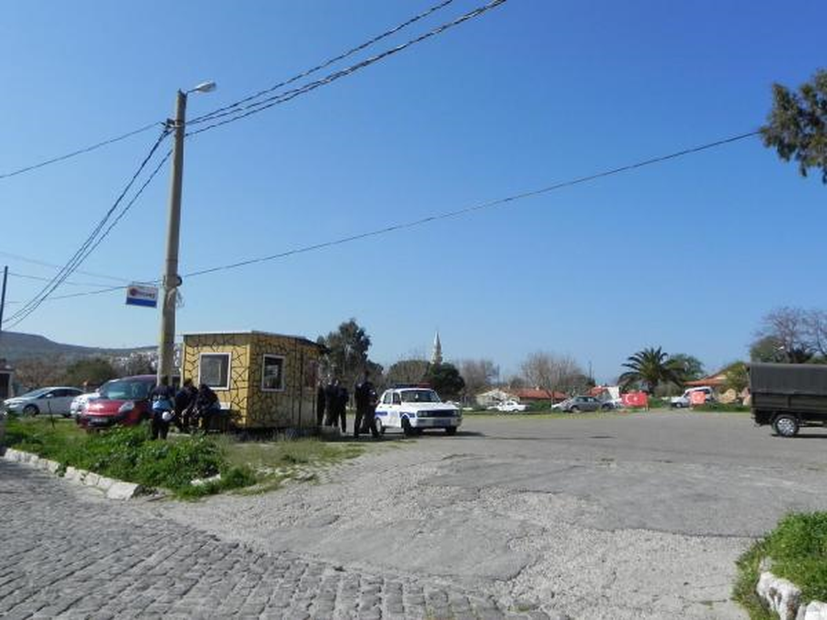 Foça Belediye Başkanı\'na Sopalı Saldırı (2)