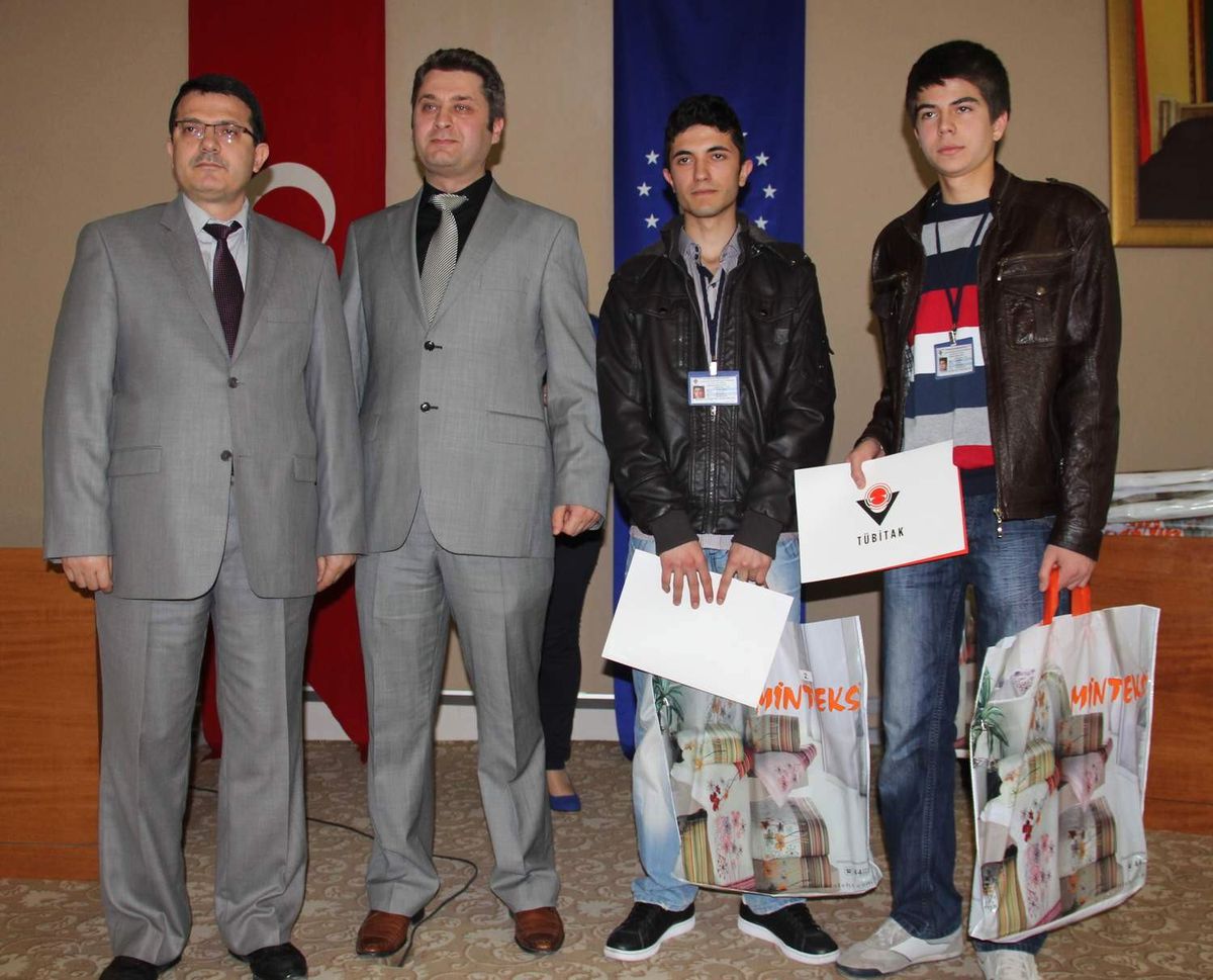 Genç Kaşifler Ödüllendirildi