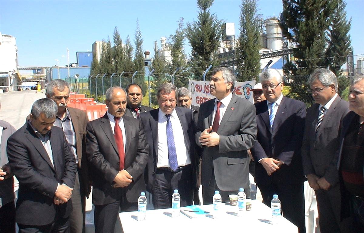 Grevdeki İşçilere CHP\'den Destek