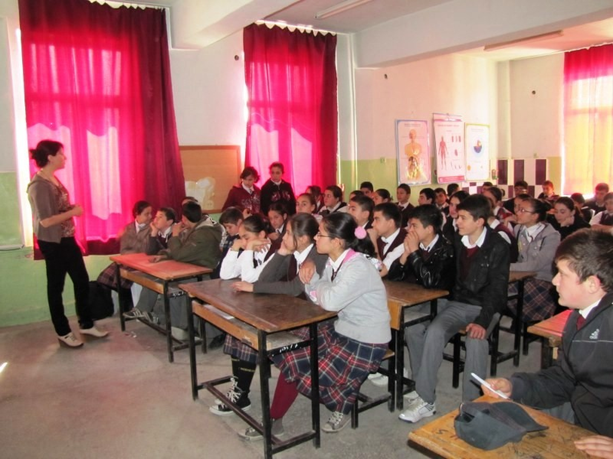 Hisarcık\'ta Öğrencilere "Sınav Kaygısı ve Baş Etme Yöntemleri" Semineri