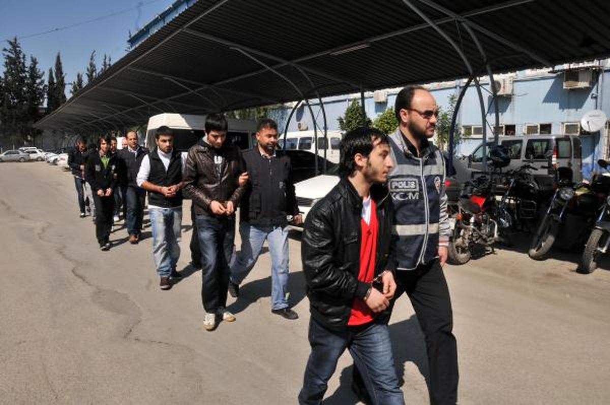 İnternette Alışveriş Sitesi Kuran Dolandırıcılar Yakalandı