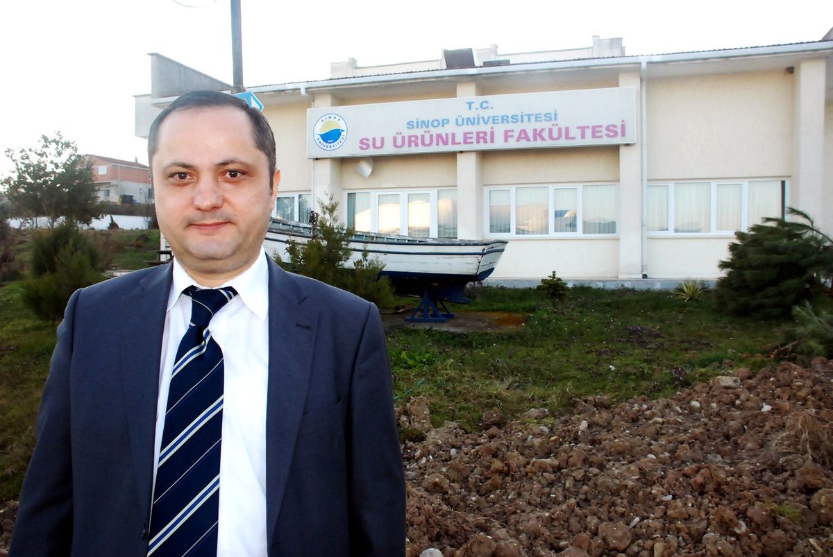 Karadeniz\'e Rüzgar Çiftlikleri