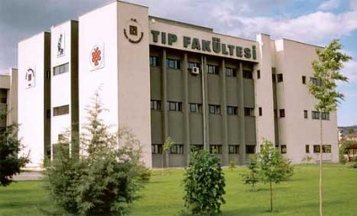 Kompozit Doku Nakli Bilimsel Danışma Komisyonu, Hacettepe Üniversitesi Kompozit Doku Nakli Merkezi...