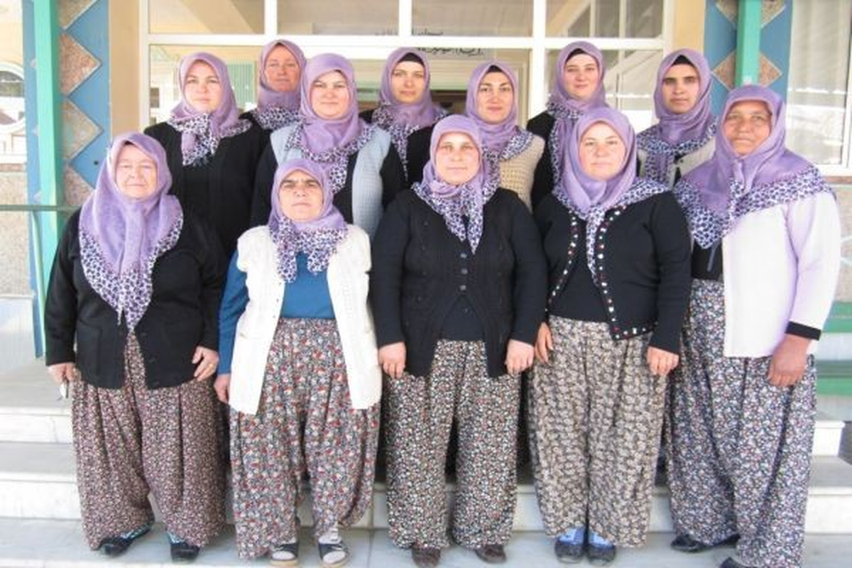 Kur'an Kursu Öğrencilerinden Hatim Merasimi