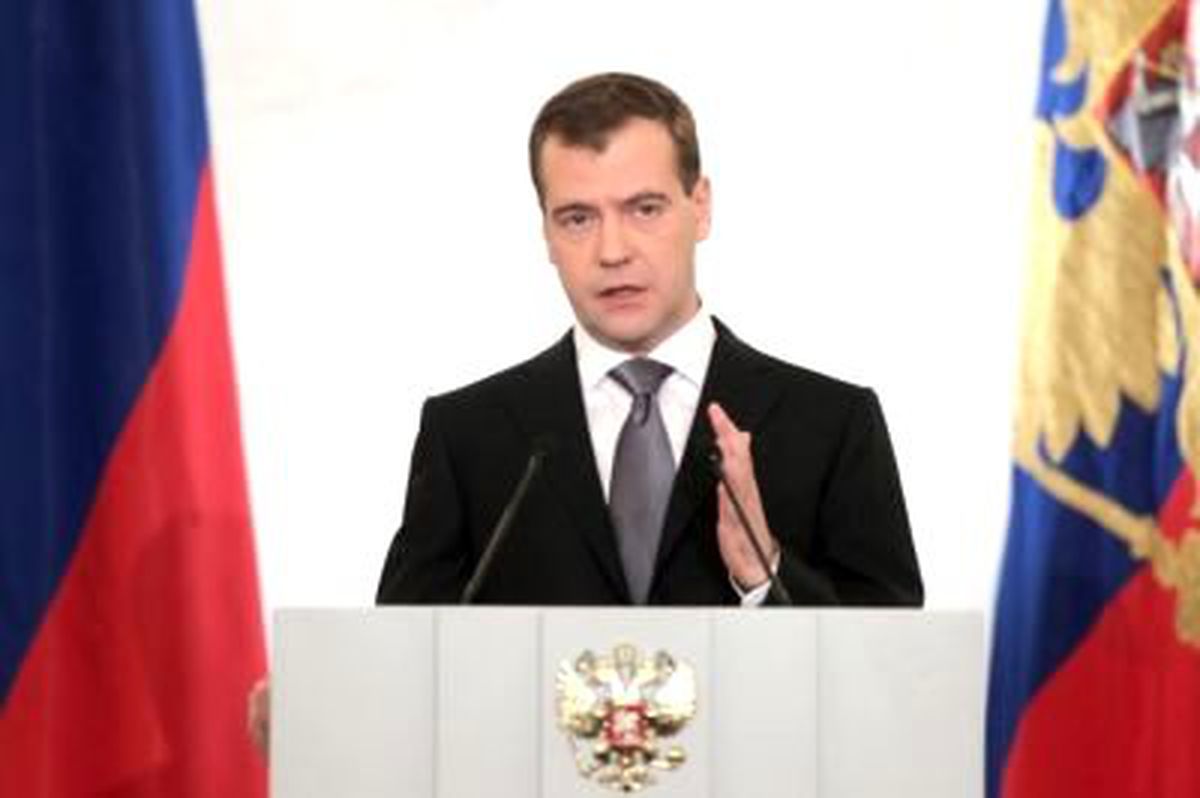 Medvedev\'den Füze Kalkanı Açıklaması