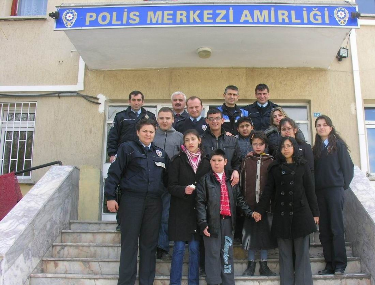 Öğrenciler\'den Sandıklı Polis Merkezi\'ne Ziyaret