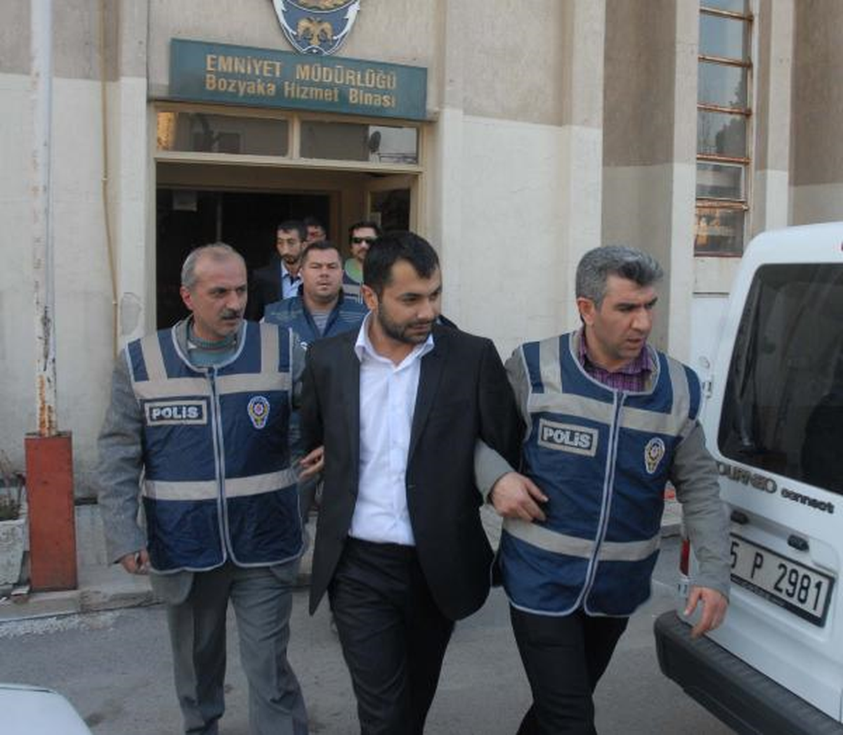 Sanal Alem Dolandırıcıları Yakalandı