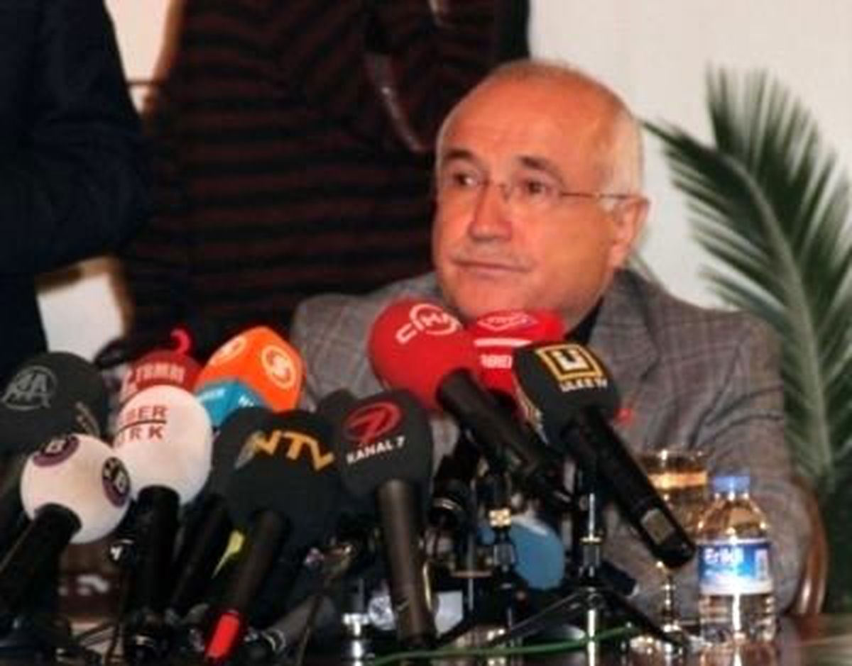 TBMM Başkanı Çiçek\'ten Hamzaçebi\'ye Cevap