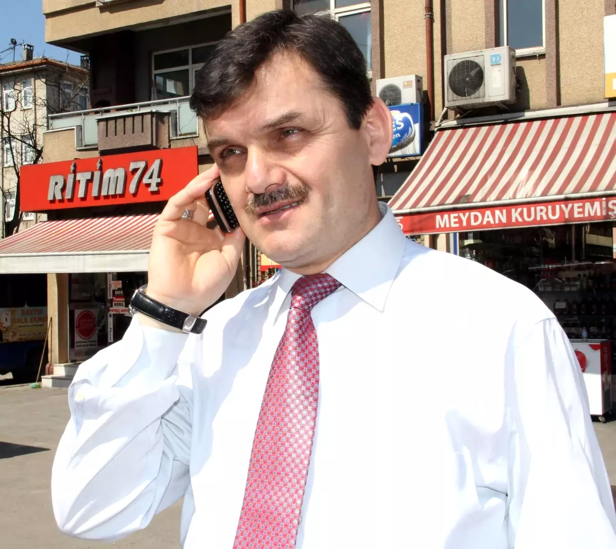 AK Parti Yönetimi Görev Dağılımını Gerçekleştirdi