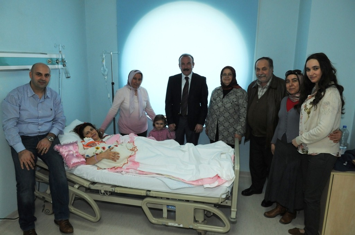 Başkan Doğan\'ın Yeğeninin Kızı Oldu