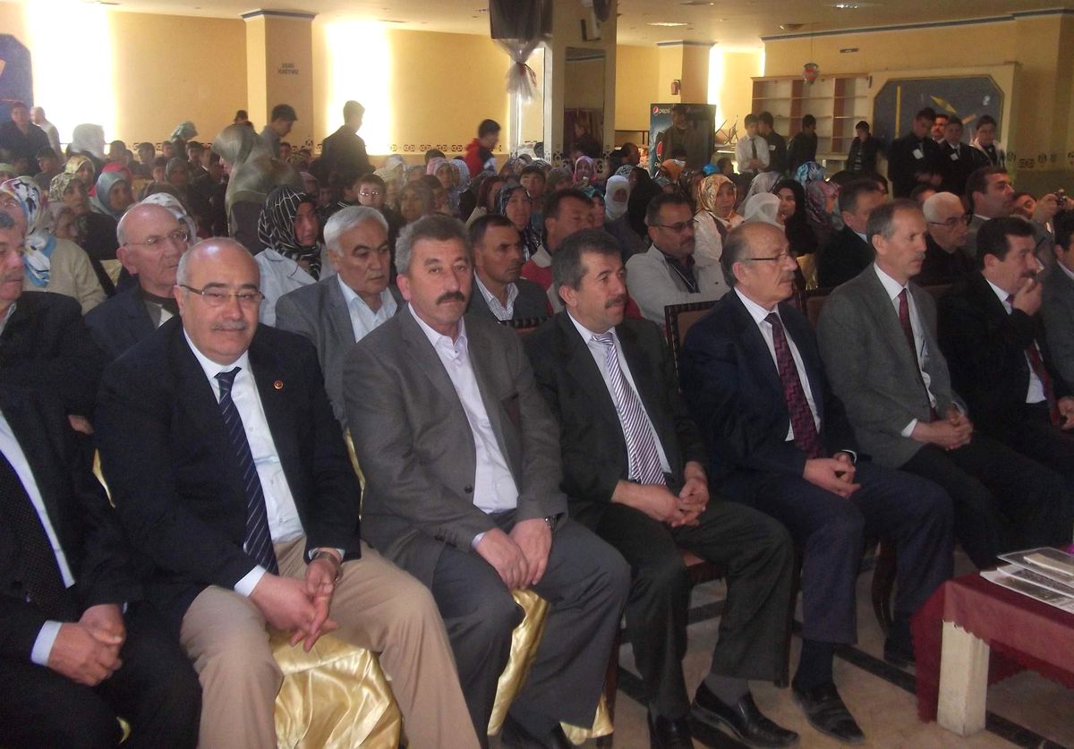 Boğazlıyan'da İmam Hatip Liseleri Arası En Güzel Ezan ve Kuran Okuma Yarışması Düzenlendi