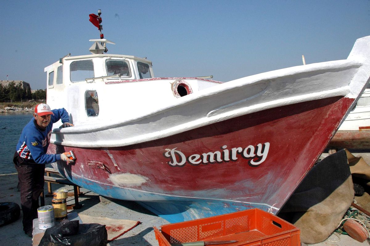 Çanakkale\'de Teknelere Bakım
