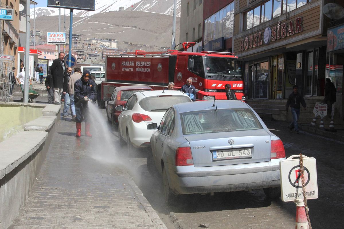 Hakkari Belediyesi\'nden Bahar Temizliği