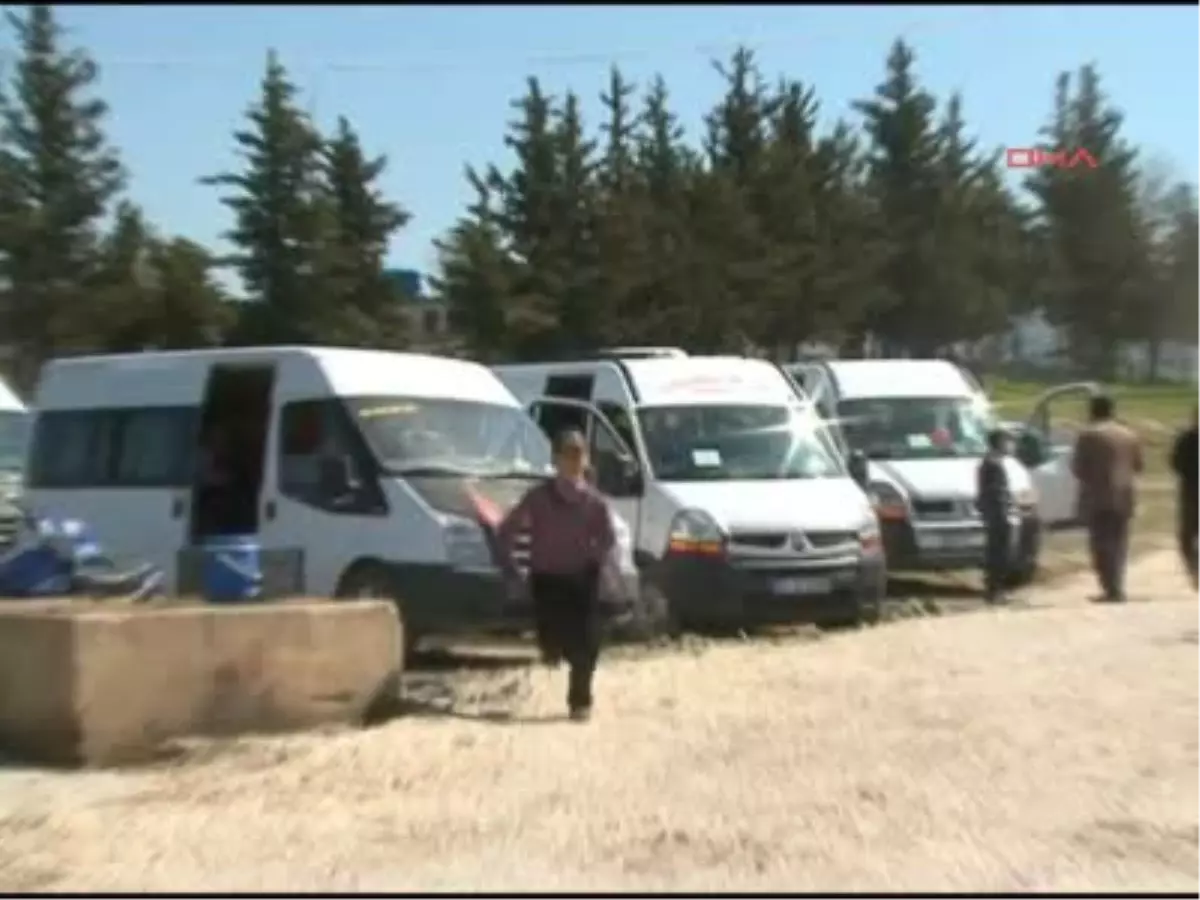 Suriyelilerin Hatay\'dan Kilis\'e Nakli Devam Ediyor