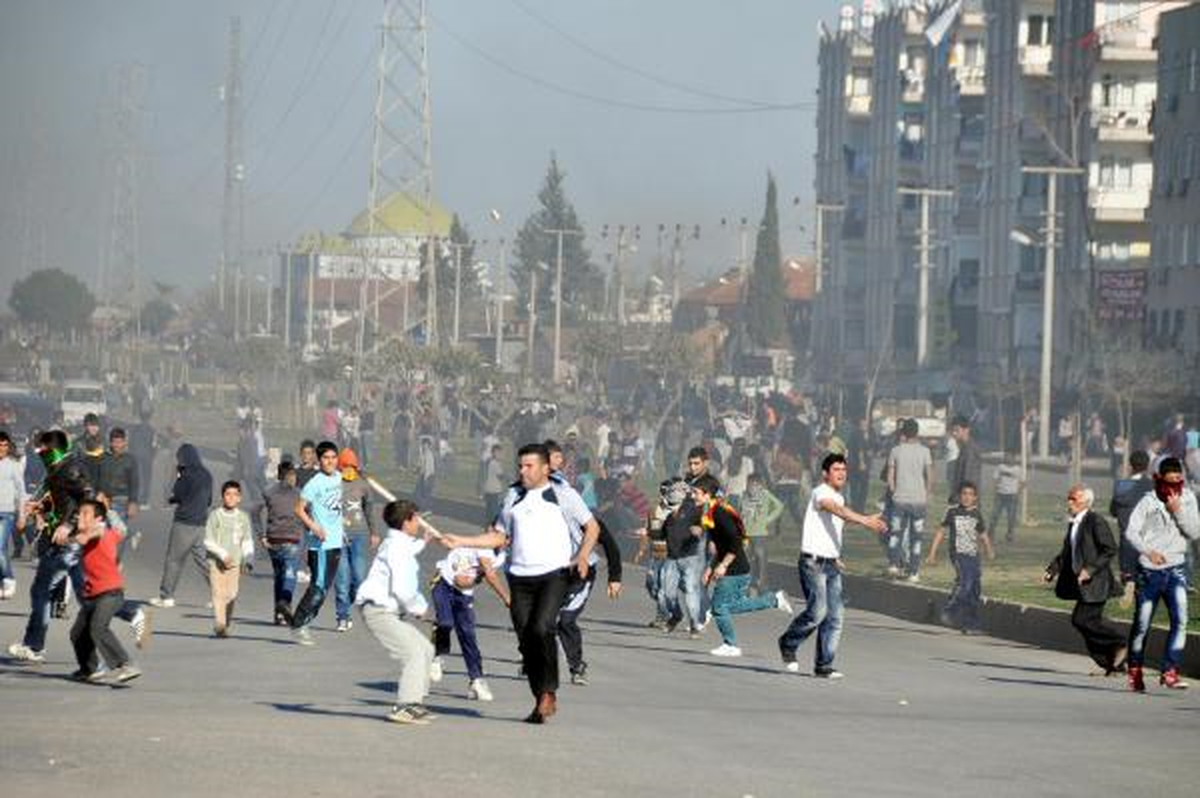 İzinsiz Nevruz Kutlamalarına 14 Tutuklama