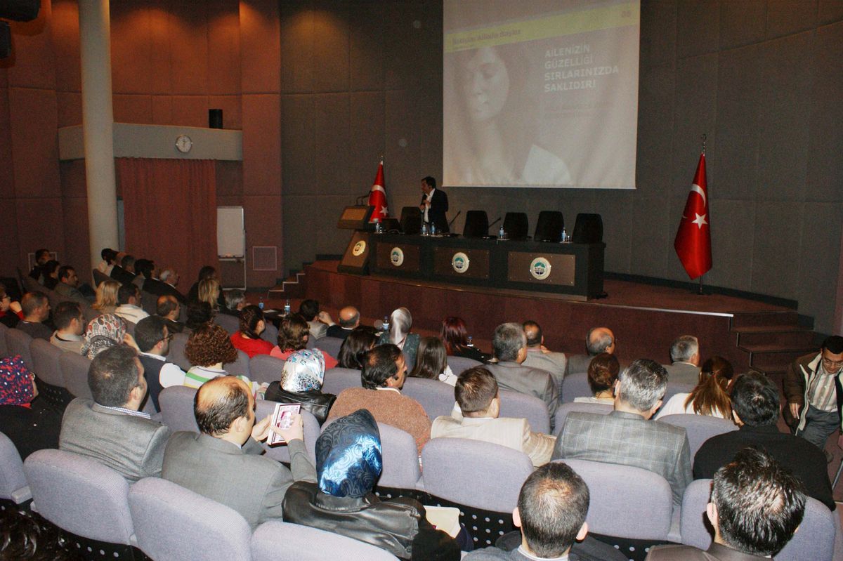 Kcetaş Personel Ailelerine Konferans Düzenledi