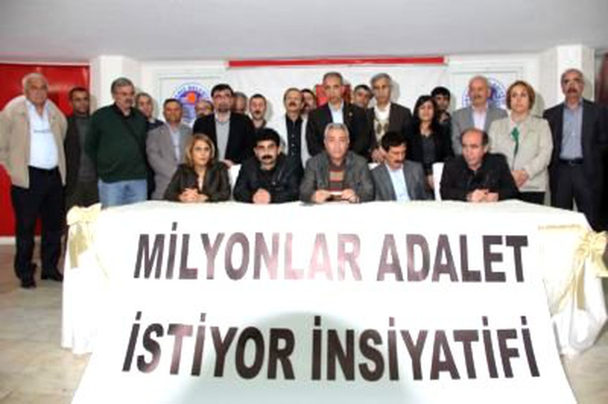 Mersin\'de \'Milyonlar Adalet İstiyor İnisiyatifi\' Kuruldu