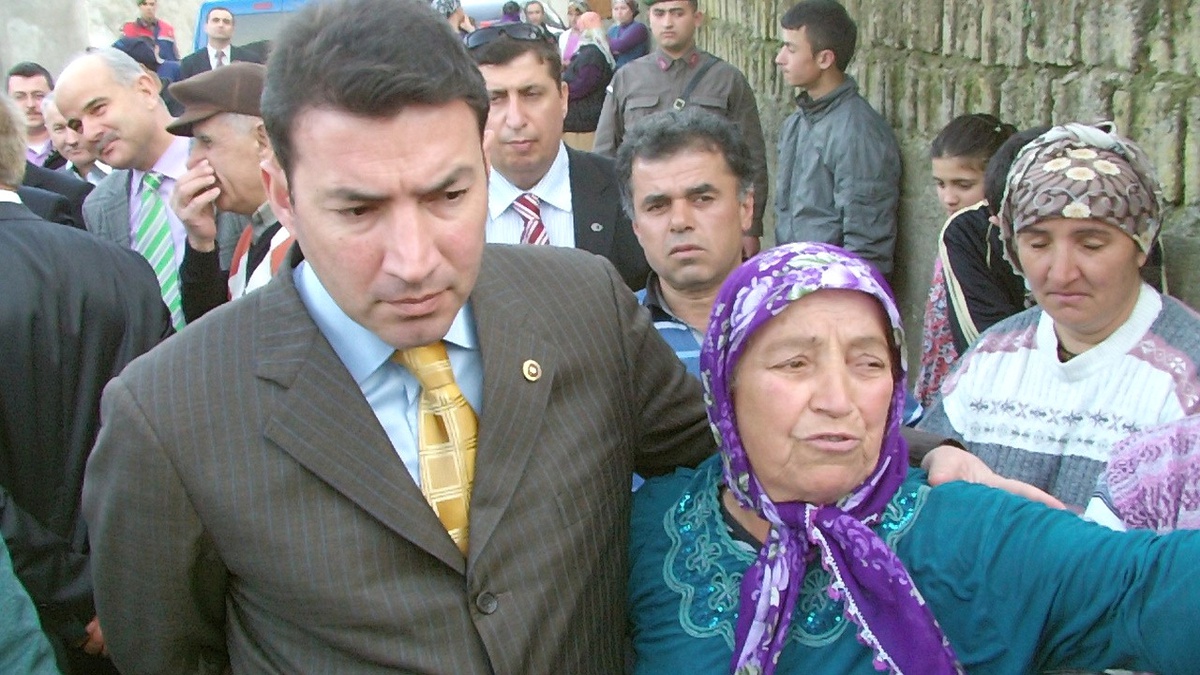 Milletvekili Özcan Ulupınar\'dan Temenler Köyüne Ziyaret