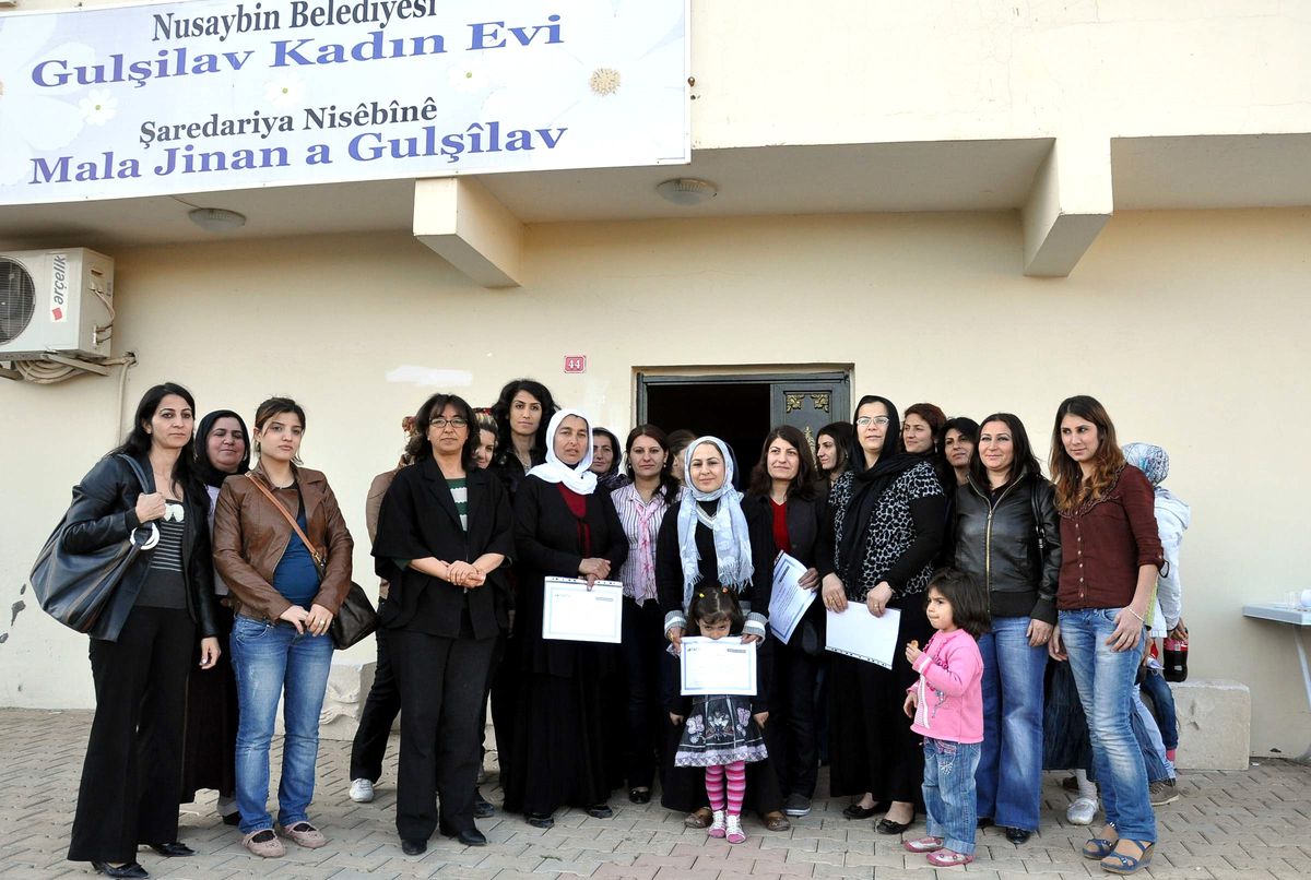 Nusaybin\'de Kadın Sağlığı Eğitimi Sertifika Töreni