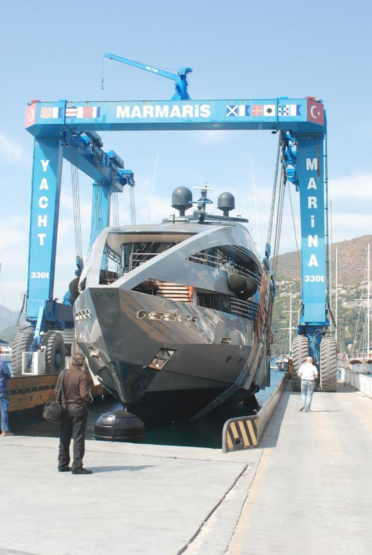 'Ocean Pearl' Denize İndirildi