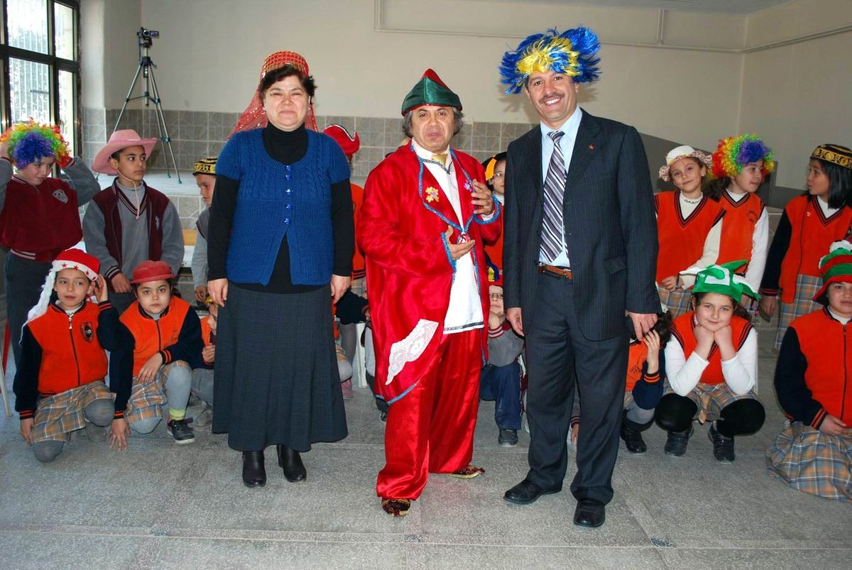 Öğrencilere Ücretsiz Tiyatro Gösterisi