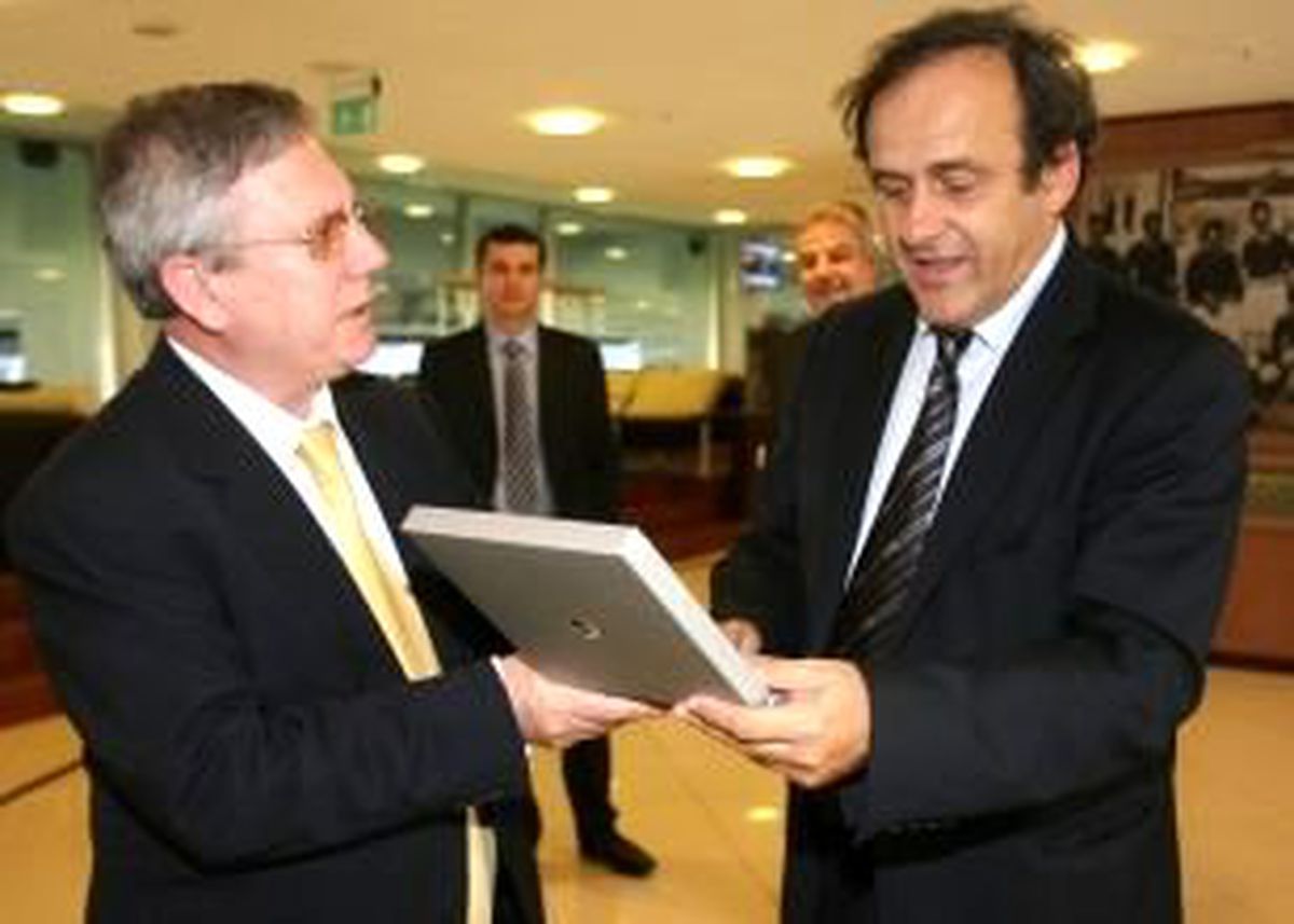 "Platini Sorularıma Cevap Vermedi..."