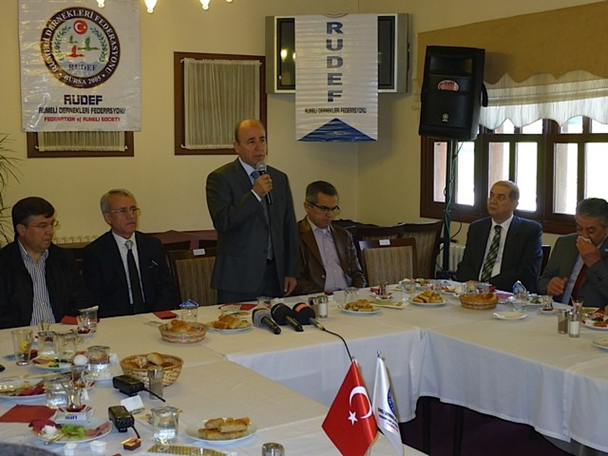 Rumeli Göçmenleri Emniyet Teşkilatı ile Dertleşti