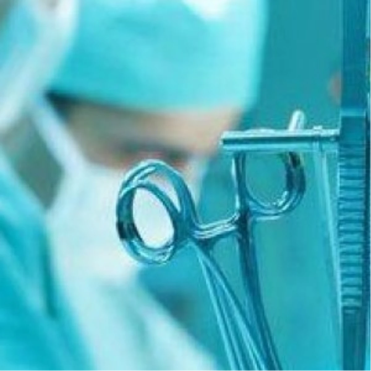 Türk Doktorların Canlı Ameliyatını Dünya İzledi