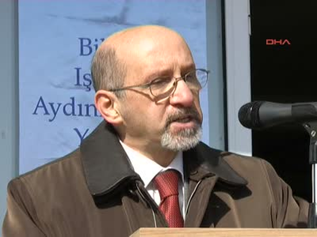 ODTÜ'nün Depremzede Öğrenciler İçin Yaptırdığı Derslikler Açıldı