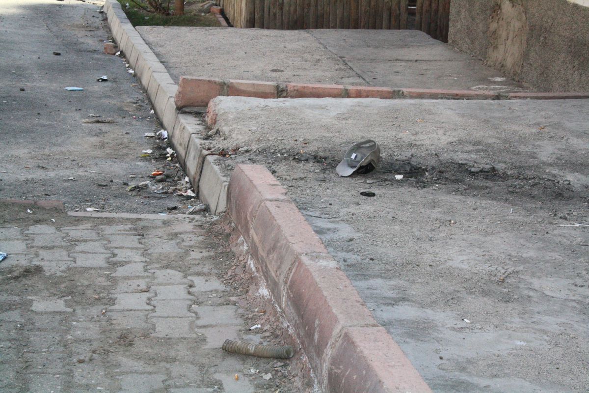 12. Kattan Atladı Yaralı Olarak Kurtuldu