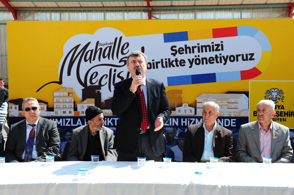 Başkan Akyürek Mahalle Meclisi\'nde