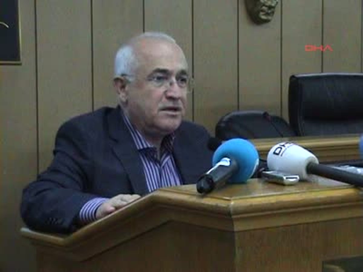 Cemil Çiçek'ten Yeni Anayasa Açıklaması