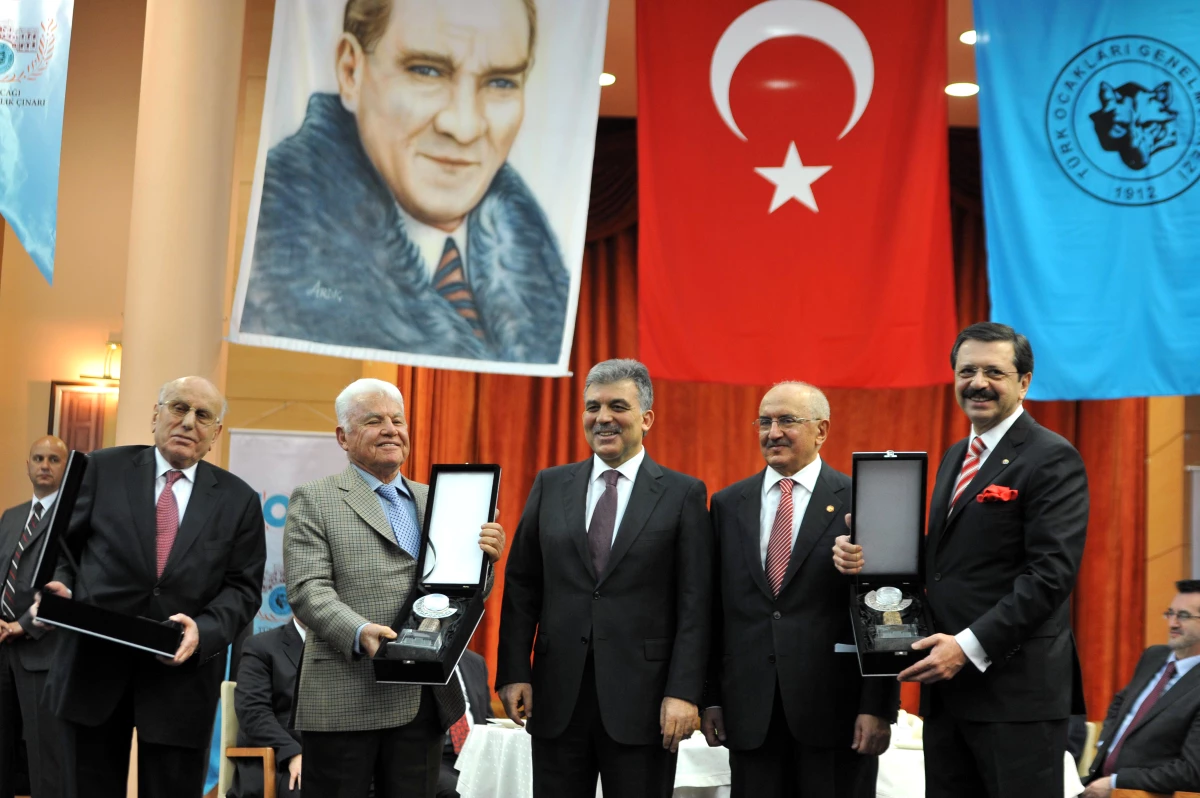 Cumhurbaşkanı, Türk Ocakları 100. Yıl Kabul Töreni\'ne Katıldı