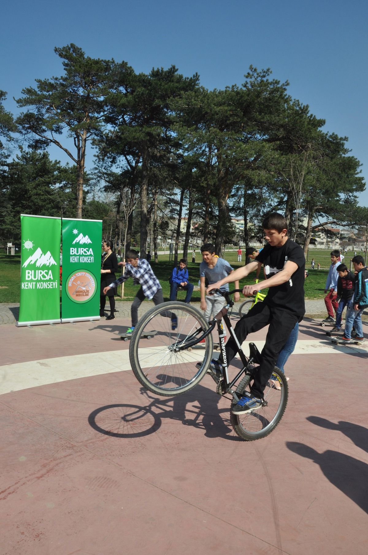 Gençler Merinos Park\'ta Buluştu