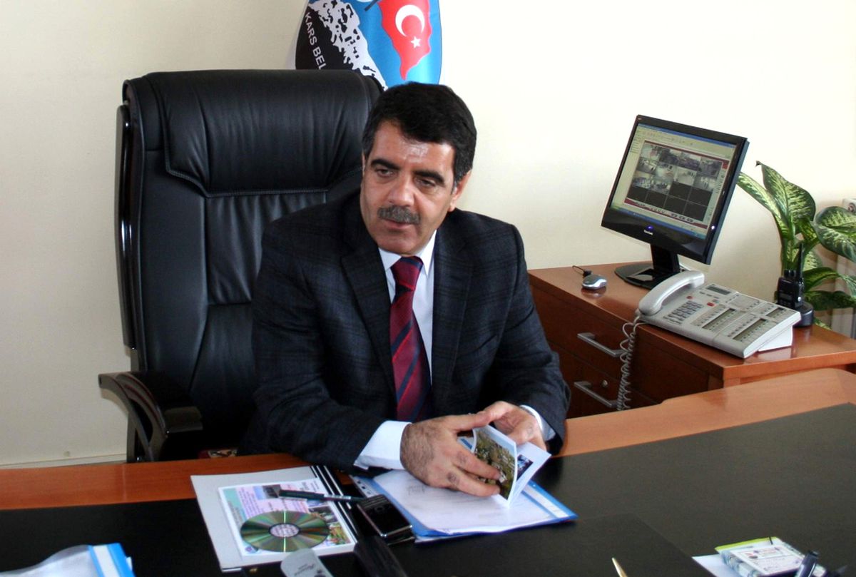 Kars Belediyesi\'nde Asfalt Açıklaması