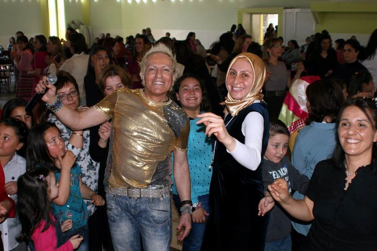 Körfezin Prensi Altınovalı Hanımları Coşturdu
