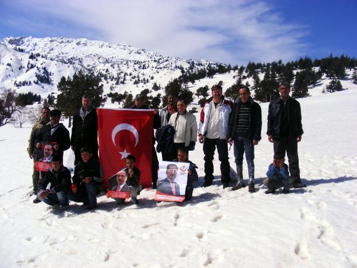 Muhsin Yazıcıoğlu Ölümünün 3\'üncü Yılında Dağda Anıldı