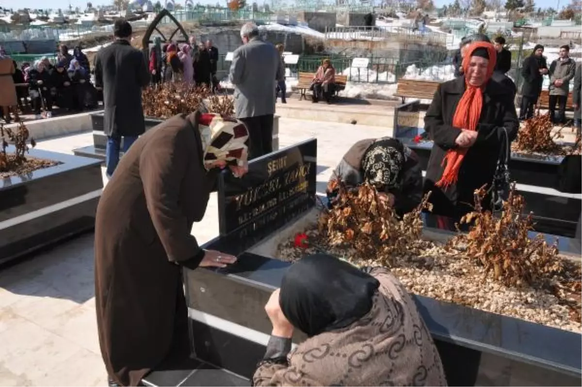 Muhsin Yazıcıoğlu Ölümünün 3'üncü Yılında Dağda Anıldı (2)