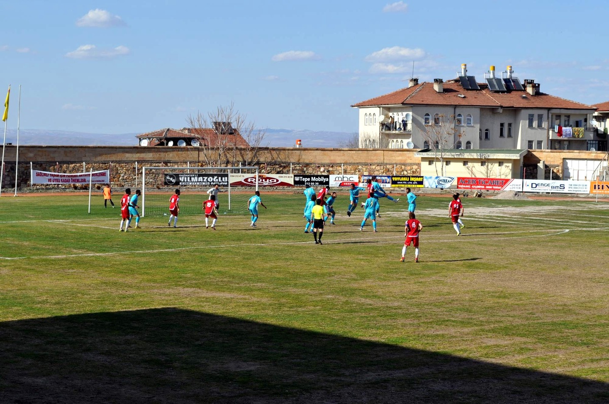 Nevşehirspor G.k. Ligde Kalma Umutlarını Son Haftaya Bıraktı