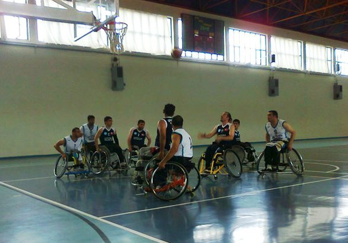 Van Bedensel Engelliler Spor Kulübü\'nden Büyük Başarı