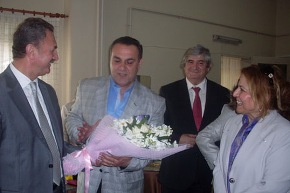 Ali Ço Yaşlıları Unutmadı