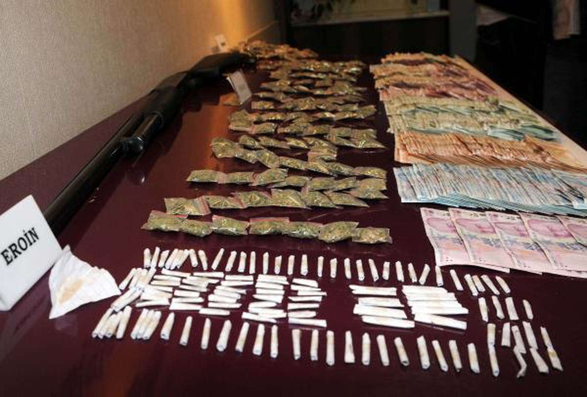 Ankara\'da Uyuşturucu Operasyonu; 111 Gözaltı