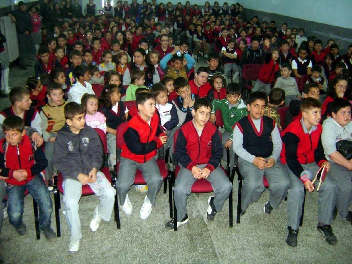 Balya\'da Öğrencilere İlk Yardım Semineri
