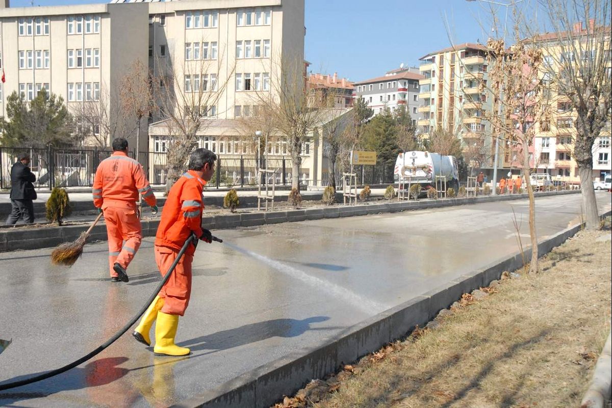 Çorum Belediyesi\'nden Bahar Temizliği