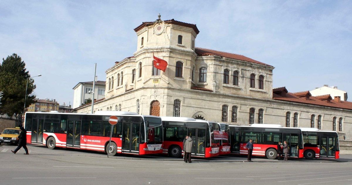 Havaalanı\'na Otobüs Seferleri Çarşamba Günü Başlıyor