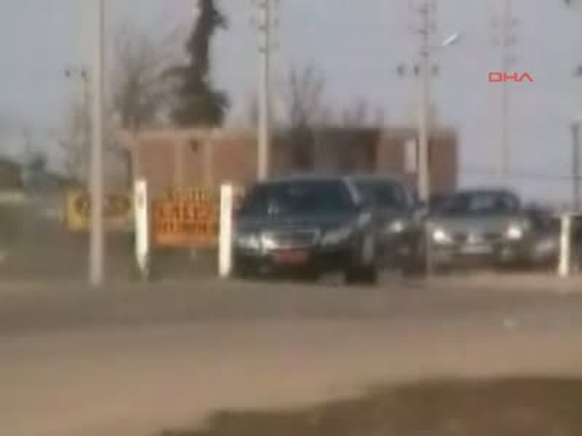 Vali İslahiye Çadır Kampını Ziyaret Etti