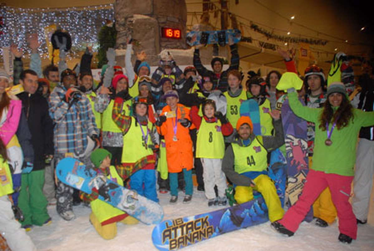 İstanbul\'da "Snowboard" Yarışları