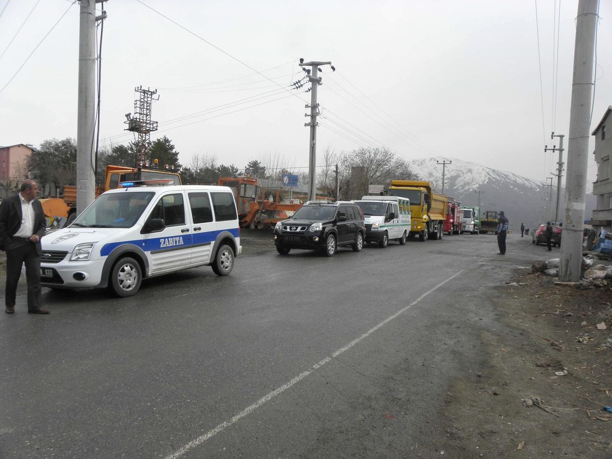 Kulp Belediyesi 9 Araçlık Filosunu Tanıttı