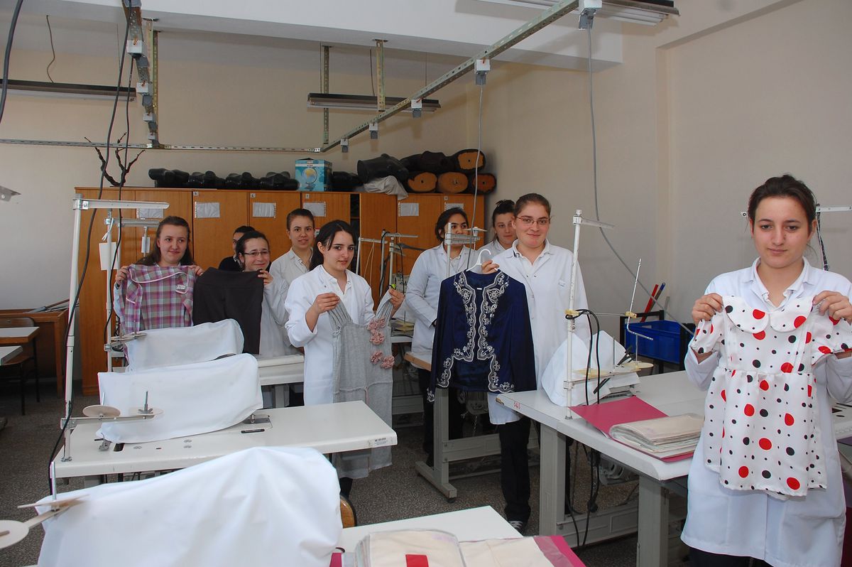 Malkara Kız Teknik ve Meslek Lisesi Çalışmaları ile Göz Kamaştırıyor